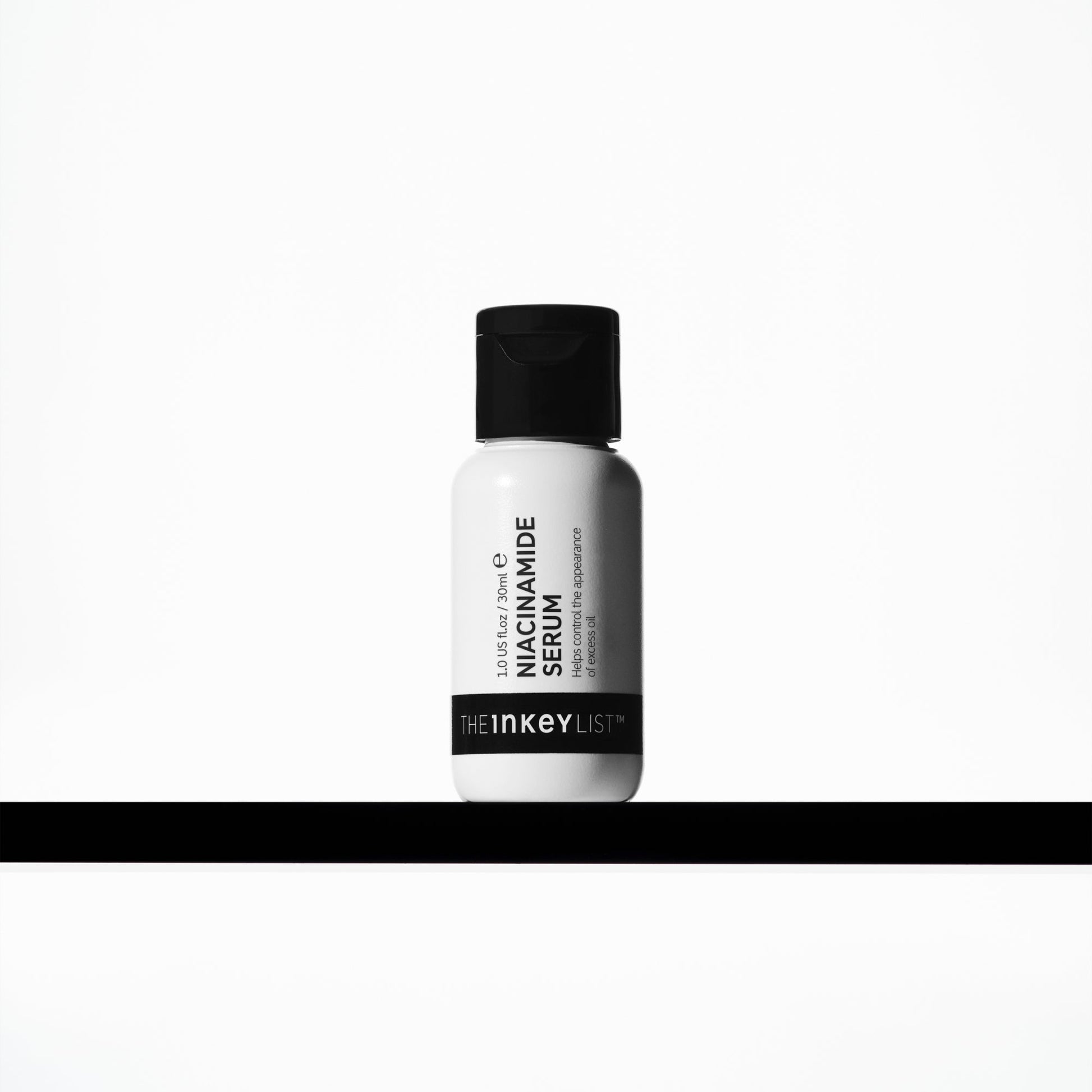 10-niacinamide-serum-i8 DTC-Top15_Amends_NiacinamideHero.jpg
