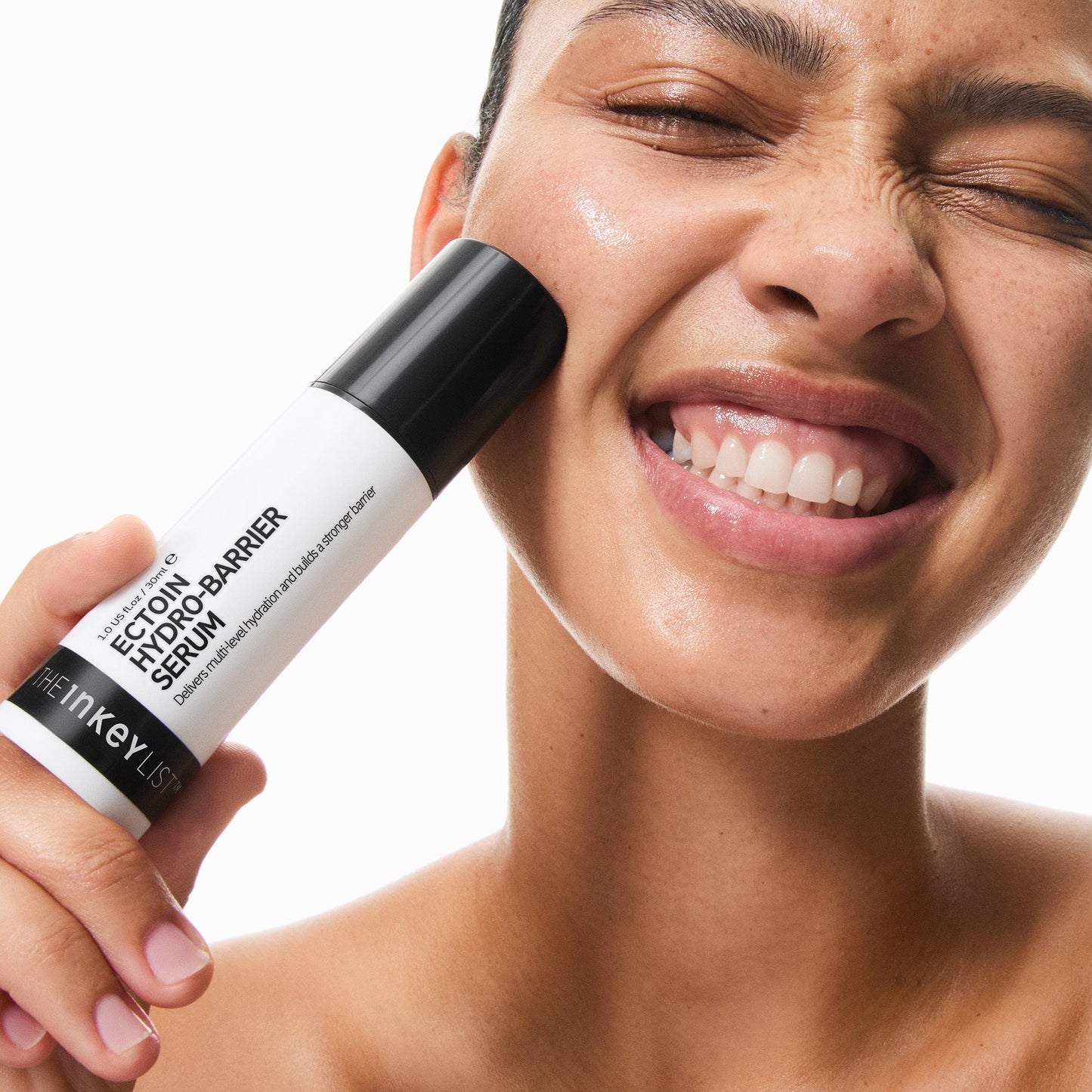 ectoin-hydro-barrier-serum-duo-m4 Omega50_Model_2000x2000_51d34848-519c-4045-b288-30216504f8ba.jpg